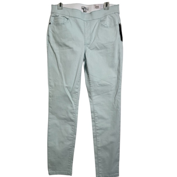 Croft& Barrow Skinny MID RISE SLIM THROUGH HIP & THIGH SKINNY LEG opening NWT - Picture 1 of 10